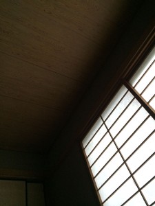 天井（昼）